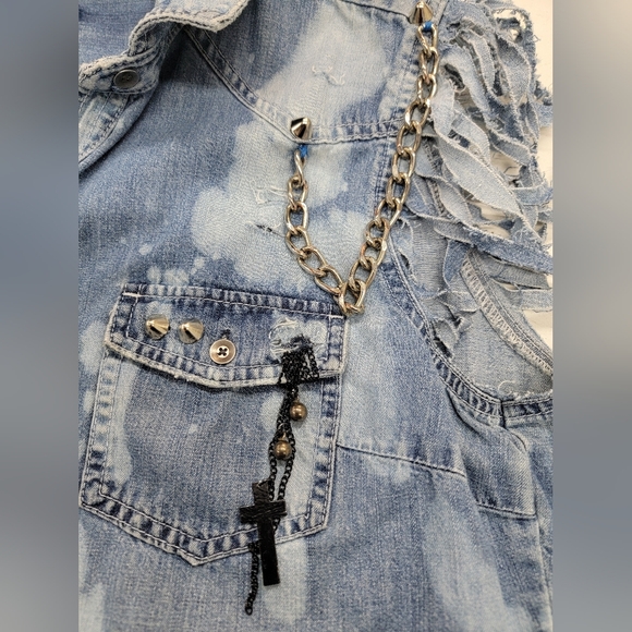 Motley Crue Fringed Denim Jean Shirt Vest  Upcycled Rock Couture - Picture 12 of 12